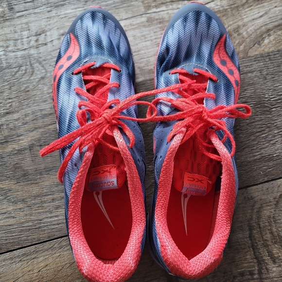 Saucony cross country spikes - Picture 1 of 4